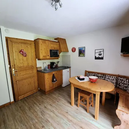 Cocon A Châtel Extérieur photo